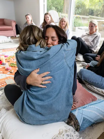 A long hug in the circle